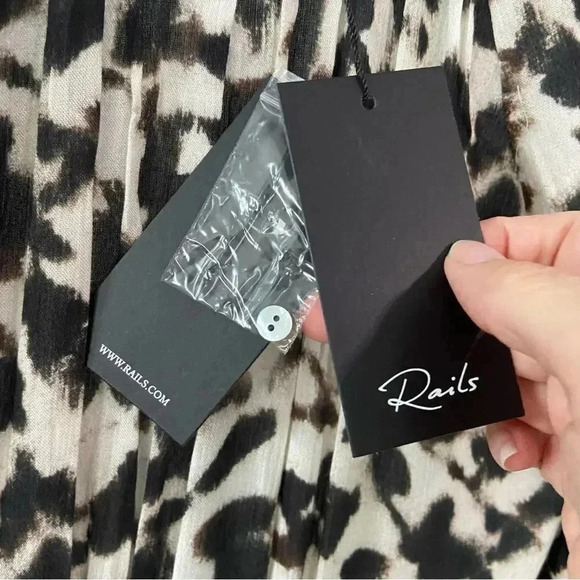 NWT Rails Tyra Midi Dress Blurred Cheetah Print size XS - Picture 10 of 14